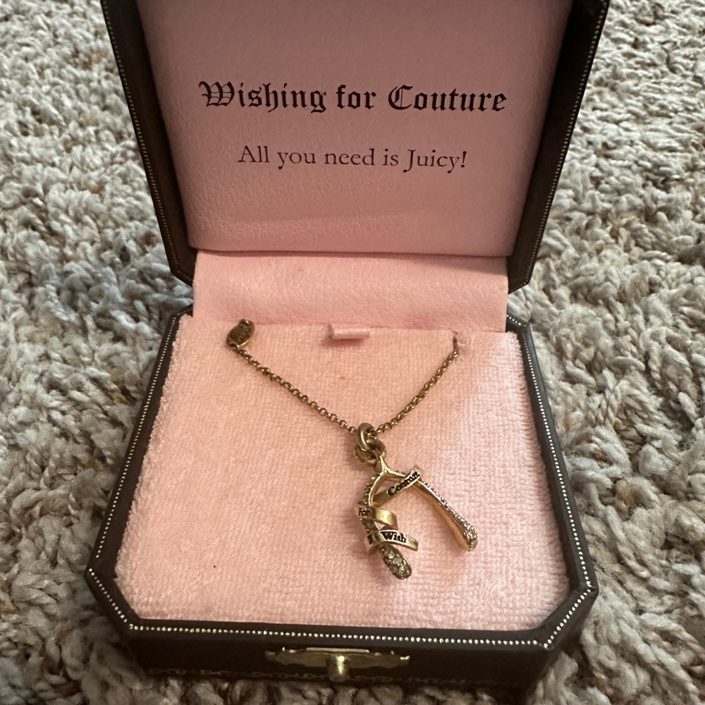 Vintage Juicy Couture “Wishing for Couture” Wishbone Necklace